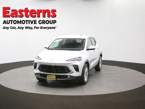 Used 2024 Buick Encore GX Preferred FWD image 48