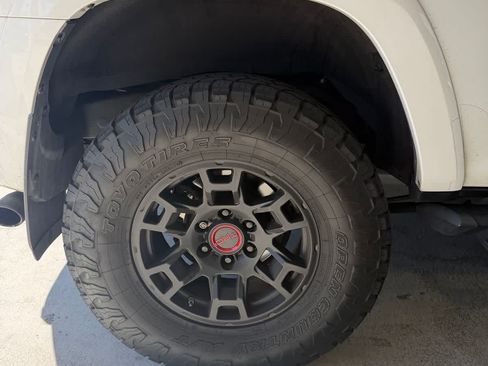 Used 2022 Toyota 4Runner TRD Pro AWD/4WD image 10