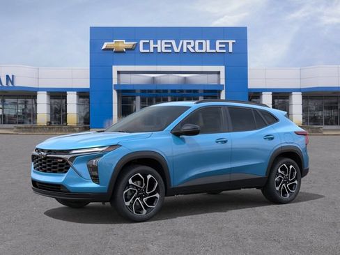 New 2026 Chevrolet Trax RS FWD image 2