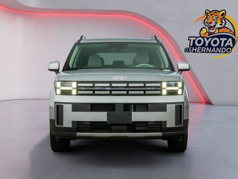 Used 2026 Hyundai Santa Fe SEL FWD image 3