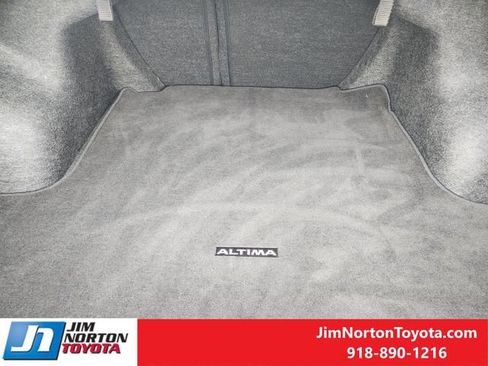 Used 2025 Nissan Altima 2.5 SV image 31