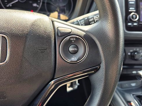 Used 2019 Honda HR-V LX image 20