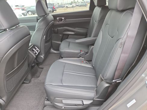 New 2026 Kia Sorento EX FWD image 8
