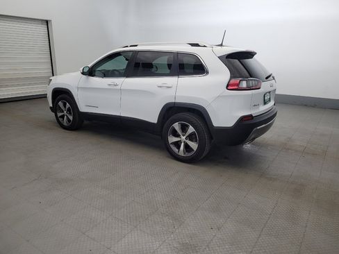 Used 2019 Jeep Cherokee Limited image 3