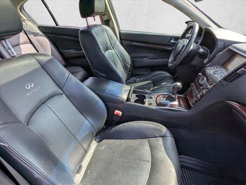 Used 2011 INFINITI G37 Journey w/ Premium Pkg image 19