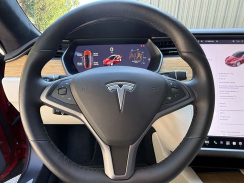 Used 2020 Tesla Model S Long Range Plus AWD/4WD image 40