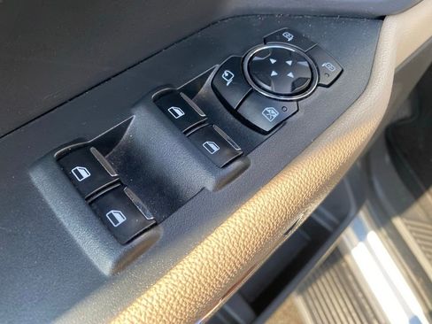 Certified 2024 Ford Expedition Limited image 13