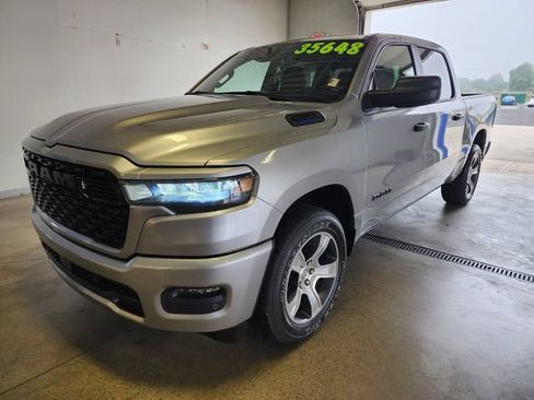 Used 2025 RAM 1500 Tradesman AWD/4WD image 9