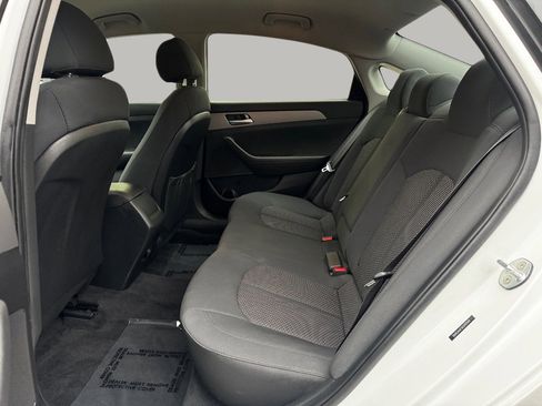 Used 2019 Hyundai Sonata SE image 17