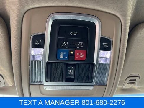 Used 2019 RAM 1500 Laramie AWD/4WD image 31