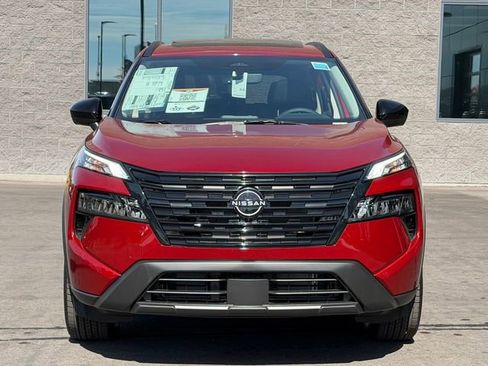 New 2026 Nissan Rogue SV FWD image 10