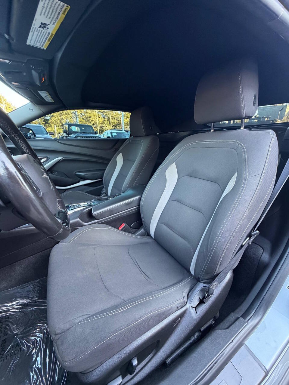 Used 2020 Chevrolet Camaro LT RWD image 16