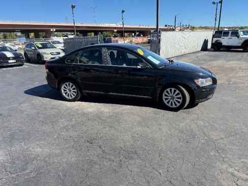 Used 2005 Volvo S40 2.4i image 39