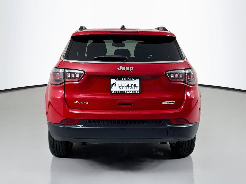 Used 2024 Jeep Compass Latitude AWD/4WD image 6