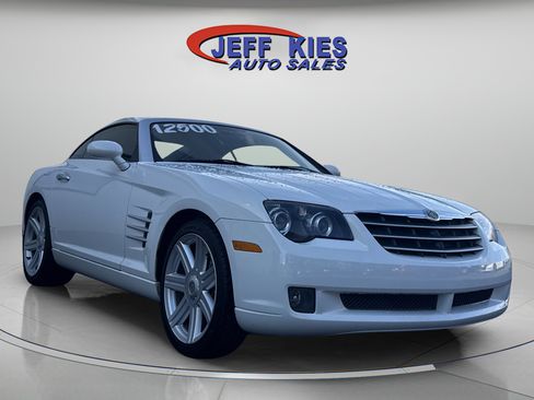 Used 2004 Chrysler Crossfire Coupe image 2