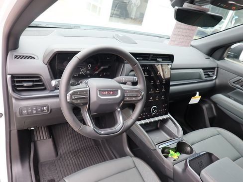 New 2027 GMC Terrain AT4 w/ Convenience Package III AWD/4WD image 23