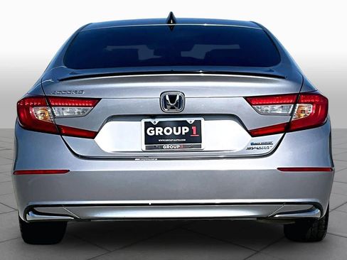 Used 2022 Honda Accord Sport image 4