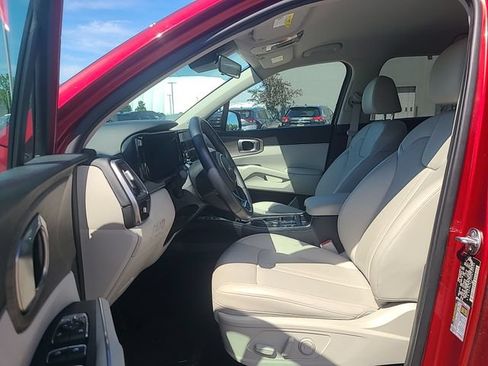 Used 2023 Kia Sorento S AWD/4WD image 12