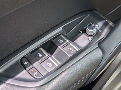 Used 2020 Audi Q5 2.0T Premium Plus AWD/4WD image 25