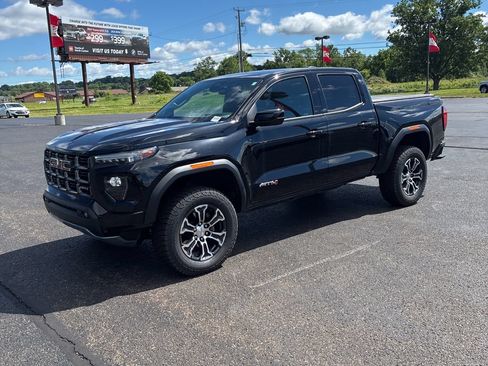 Used 2023 GMC Canyon AT4 w/ AT4 Premium Package AWD/4WD image 1