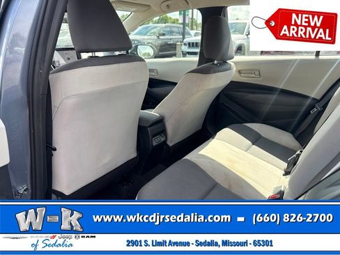 Used 2024 Toyota Corolla LE FWD image 21