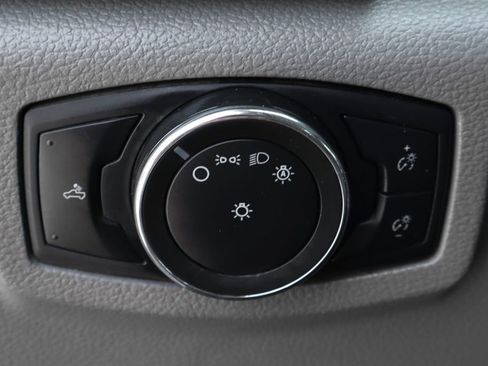 Used 2021 Ford F550 2WD Crew Cab Super Duty image 20