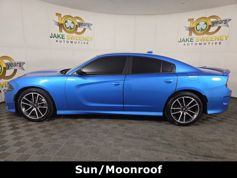 Used 2023 Dodge Charger R/T w/ Navigation & Travel Group RWD image 4