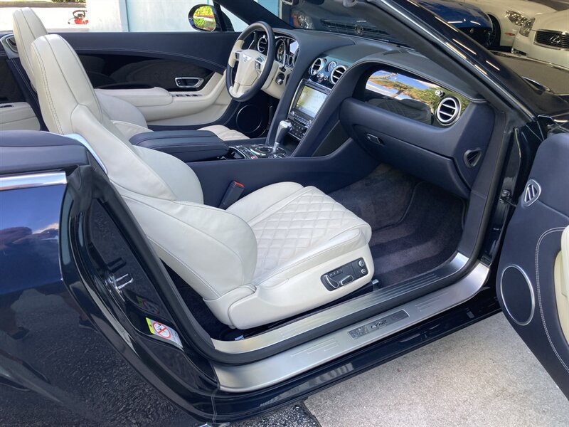 Used 2018 Bentley Continental GT AWD/4WD image 17