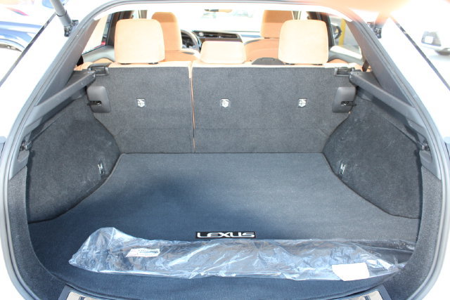 Certified 2023 Lexus RZ 450e Premium w/ Accessory Package (Z1) AWD/4WD image 8