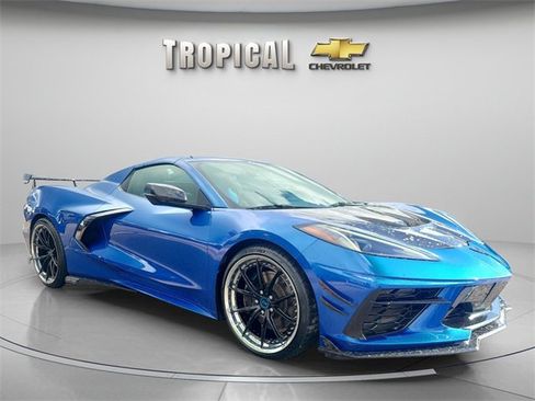 Used 2021 Chevrolet Corvette Stingray Premium Conv w/ Z51 Performance Package image 7