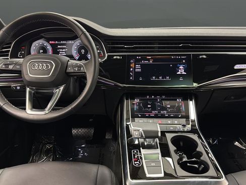 Used 2025 Audi Q7 3.0T Premium Plus w/ Premium Plus Package AWD/4WD image 11