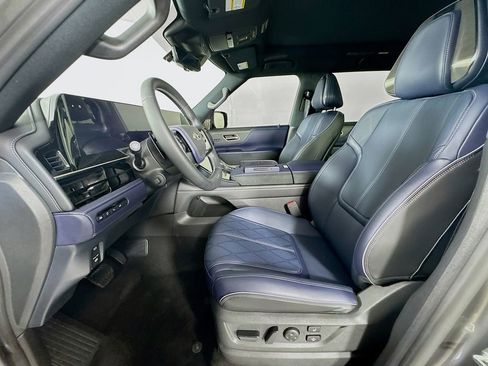 New 2026 INFINITI QX80 4WD w/ Sport Exterior Package image 26