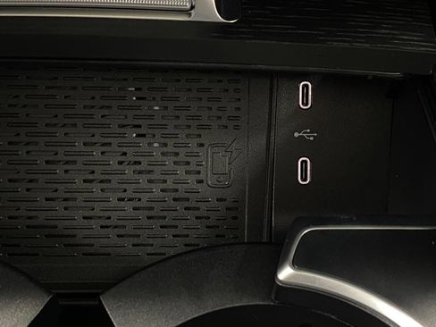 New 2026 Mercedes-Benz GLS 450 4MATIC image 28