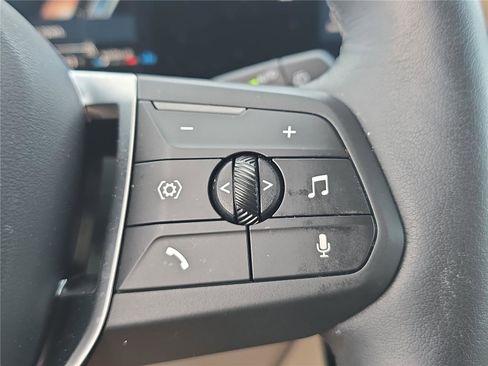 Certified 2025 BMW X1 xDrive28i w/ Convenience Package image 22