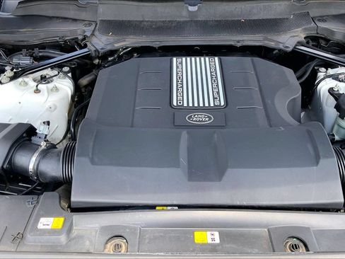 Used 2017 Land Rover Range Rover Supercharged AWD/4WD image 29