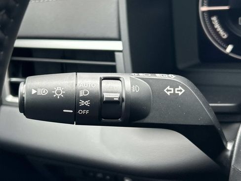 New 2026 Nissan Rogue SL AWD/4WD image 31