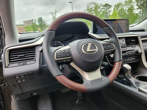 Certified 2022 Lexus RX 350 AWD w/ Premium Package image 10