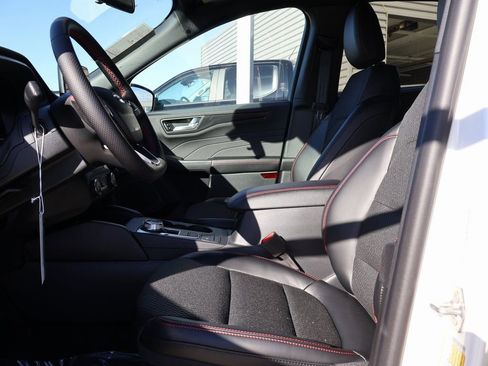 New 2026 Ford Escape ST-Line Select w/ Class II Trailer Tow Package image 23