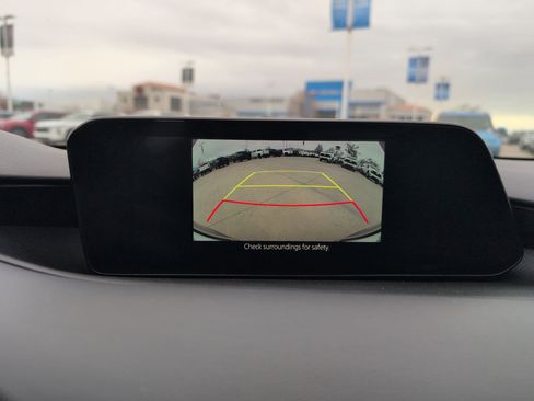 Used 2022 MAZDA MAZDA3 s image 20