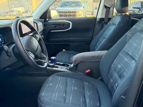 Certified 2025 Ford Bronco Sport Heritage AWD/4WD image 8