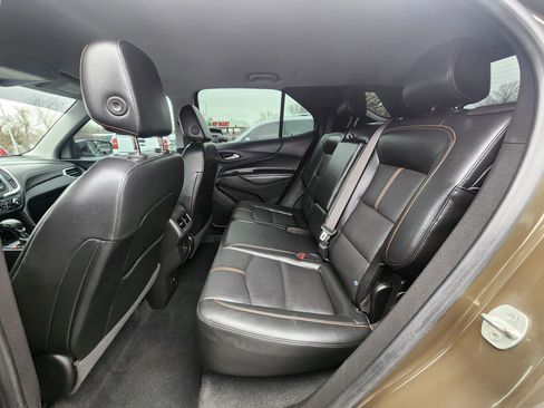 Used 2023 Chevrolet Equinox Premier AWD/4WD image 21