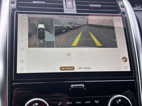 Used 2023 Land Rover Discovery S R-Dynamic image 20