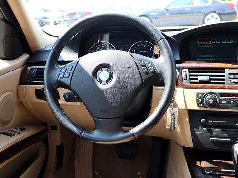 Used 2006 BMW 330xi Sedan AWD/4WD image 14