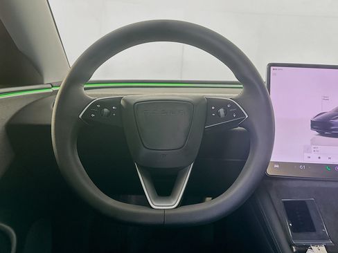 Used 2025 Tesla Model 3 Long Range RWD image 16