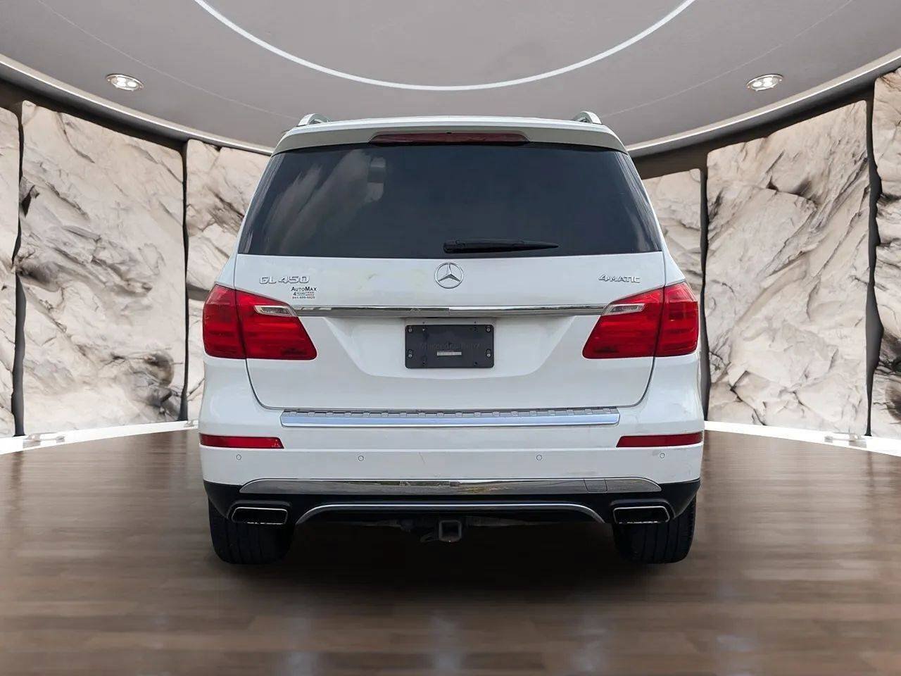 Used 2014 Mercedes-Benz GL 450 4MATIC image 9