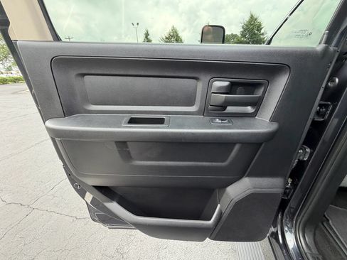 Used 2017 RAM 3500 Tradesman w/ Chrome Appearance Group AWD/4WD image 20