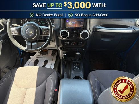 Used 2015 Jeep Wrangler Unlimited Sahara w/ Connectivity Group AWD/4WD image 17