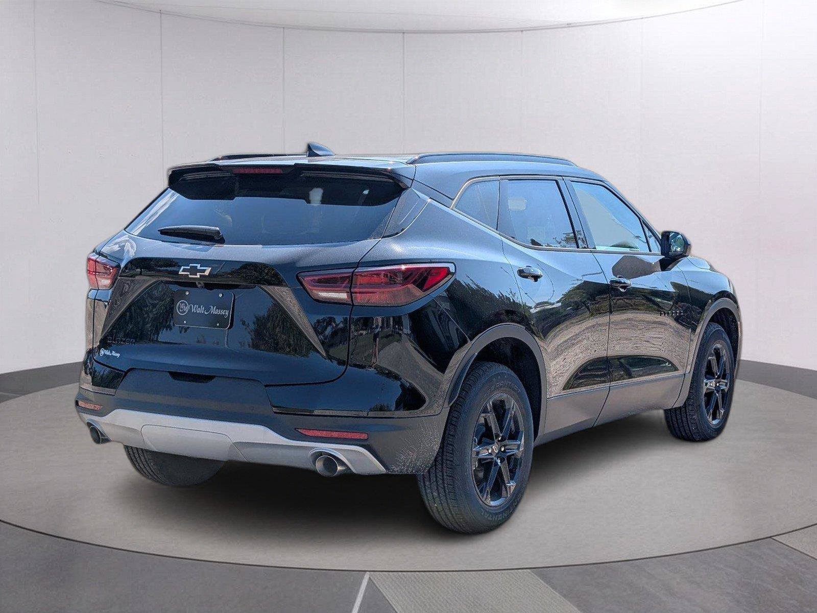New 2026 Chevrolet Blazer LT w/ Convenience Package FWD image 7