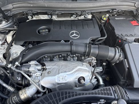 Used 2021 Mercedes-Benz GLA 250 image 19