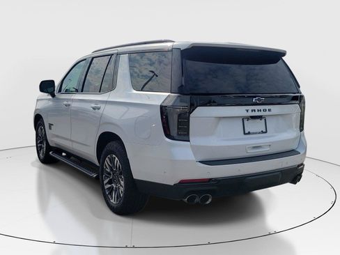Used 2025 Chevrolet Tahoe Z71 w/ Z71 Off-Road Package AWD/4WD image 3